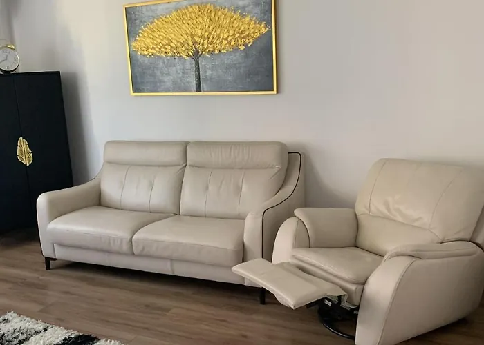 Golden Apartament Legionow